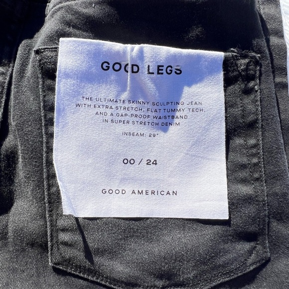 Good American Good Legs Step Hem Jeans - Picture 6 of 8